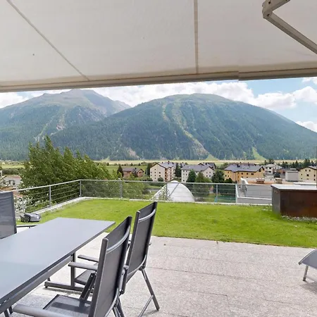 Appartement Quadratscha *